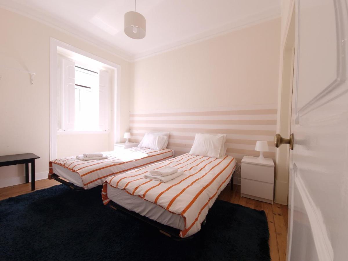 New! Cozy Apartment In The Center Lisboa Exteriör bild